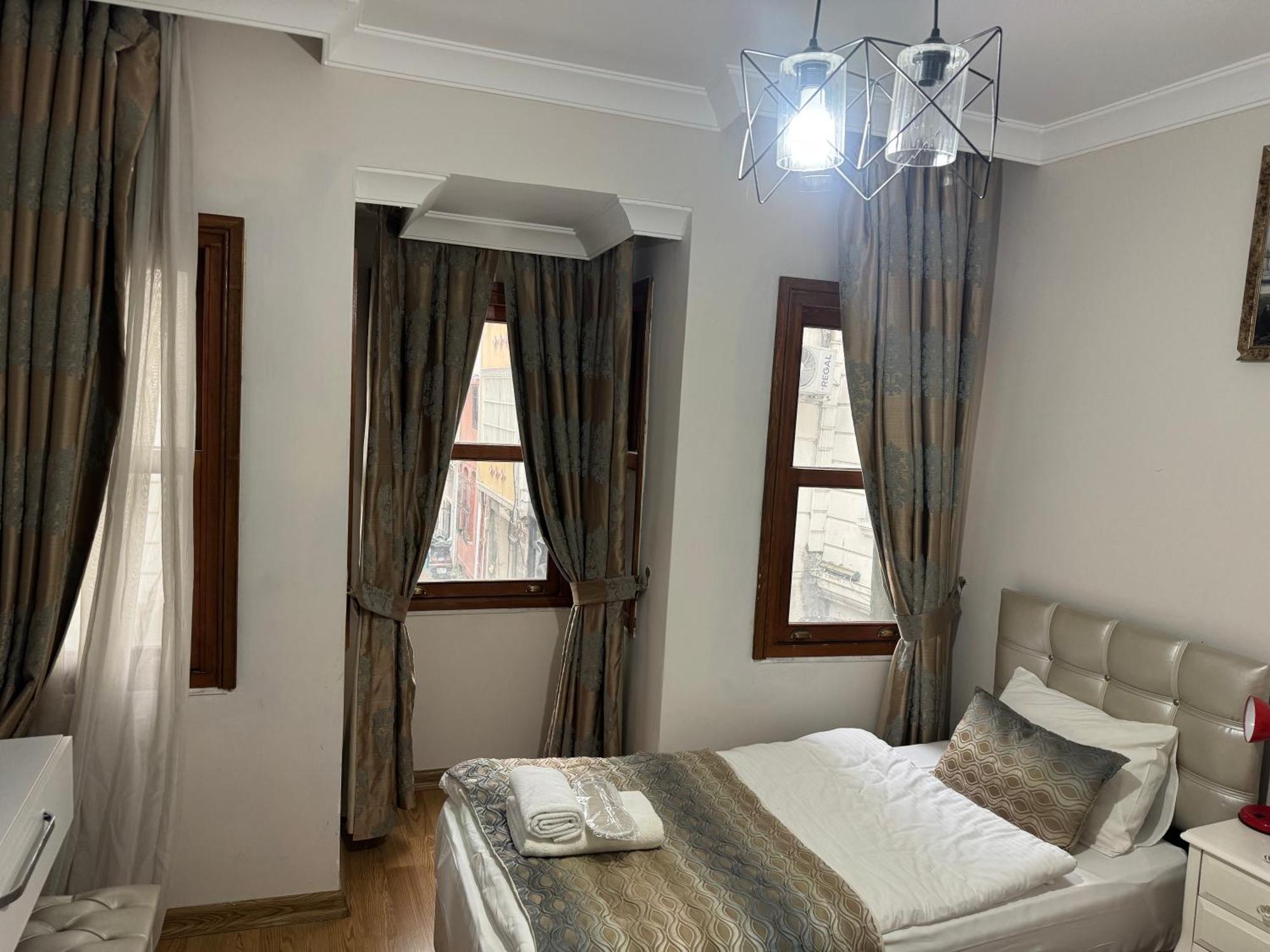 Rosalie Palace Istanbul Exterior foto